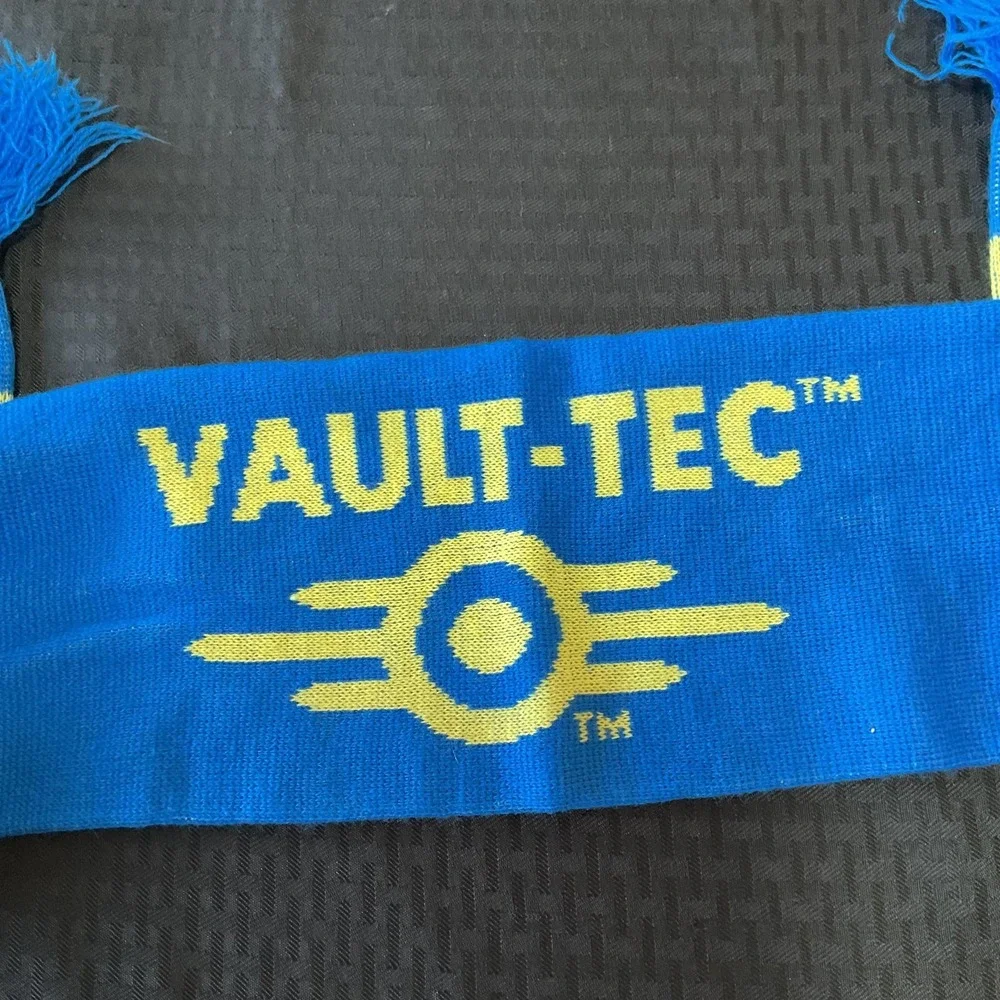 Fallout 3 Vault-Tec Scarf Blue Yellow Cosplay Accessory Bethesda‎ One Size Knit
